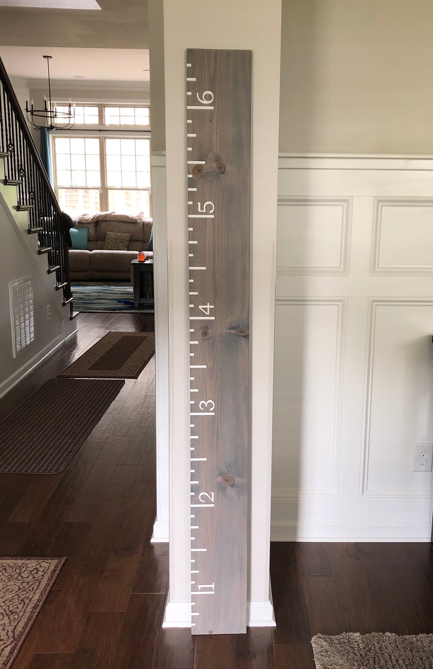 Life-Sized Wood Growth Ruler